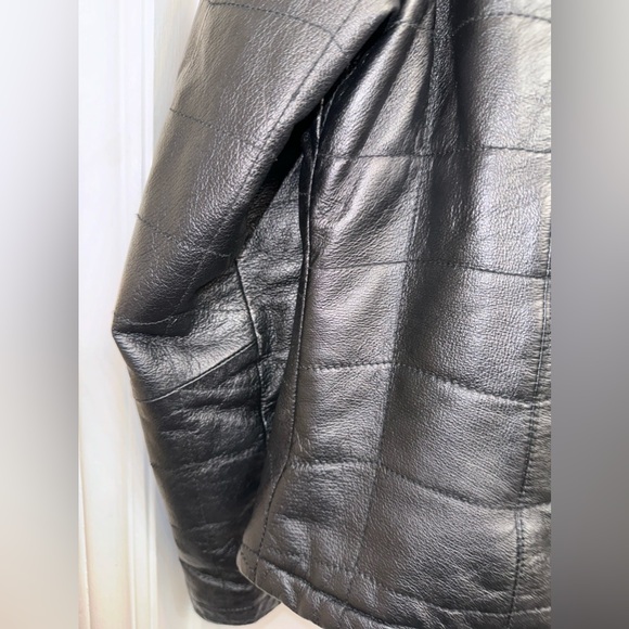 KC Collections Black Leather square stitched Jacket, Size Small - Picture 5 of 16